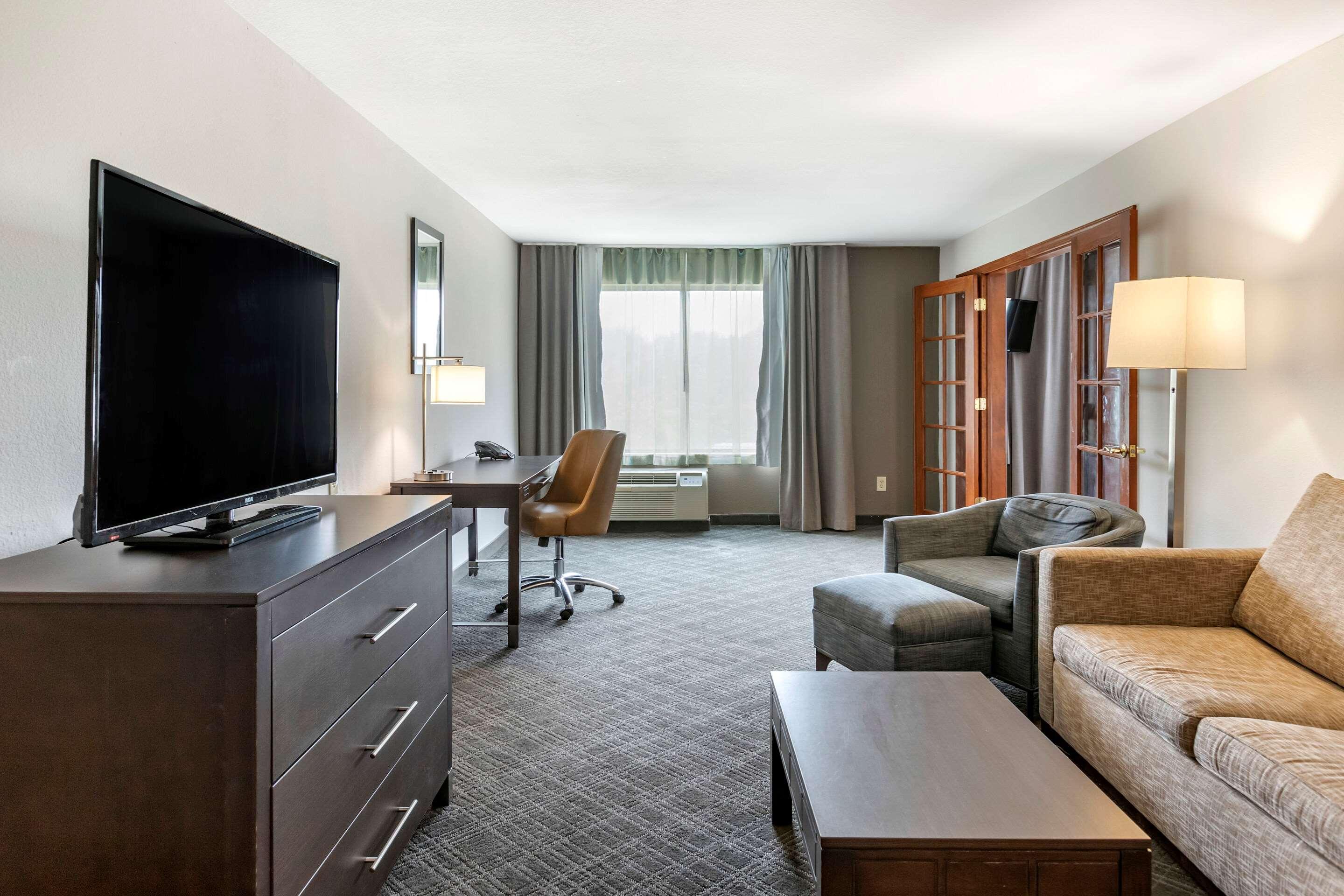 Comfort Inn & Suites Grand Blanc-Flint Exteriör bild
