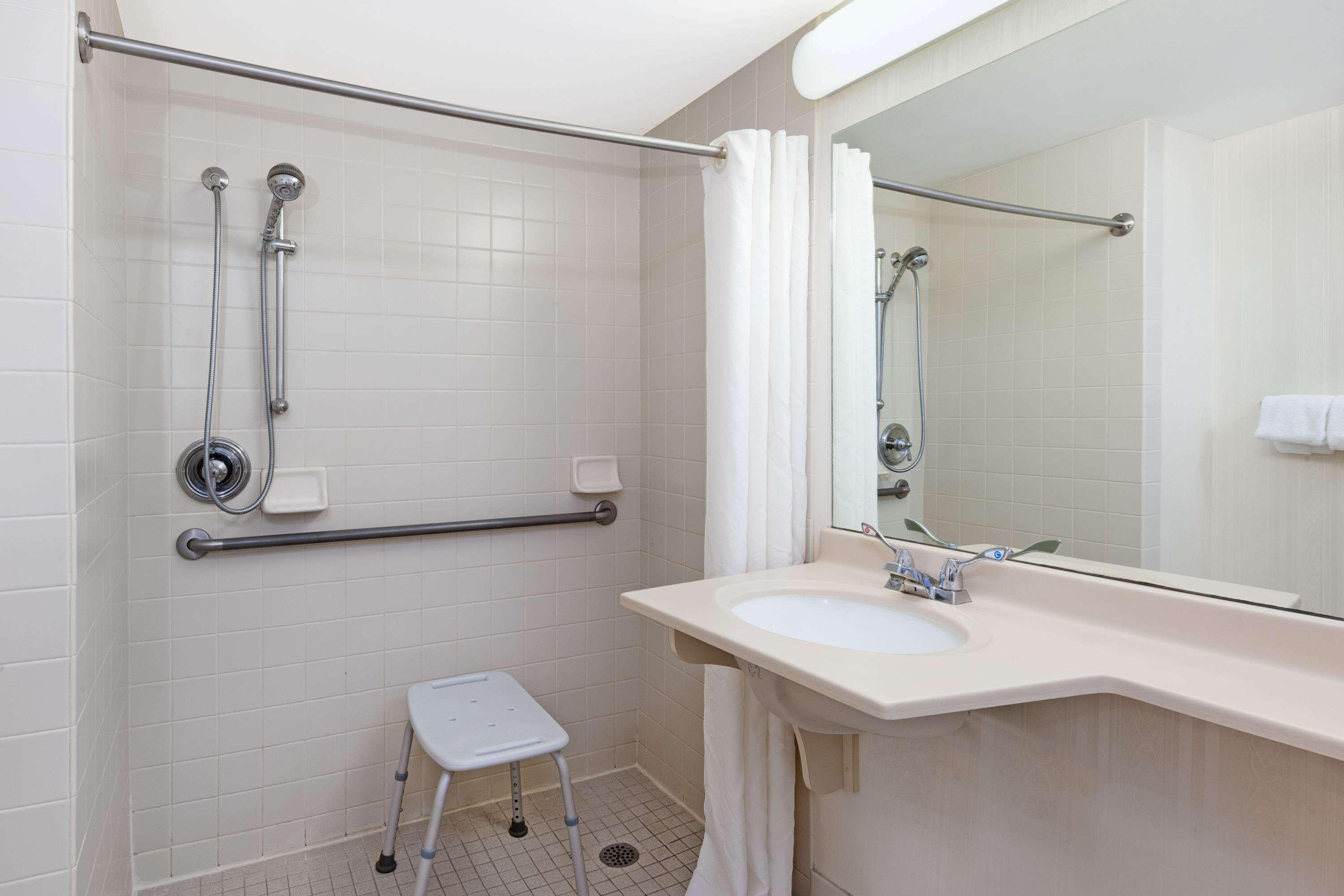 Comfort Inn & Suites Grand Blanc-Flint Exteriör bild